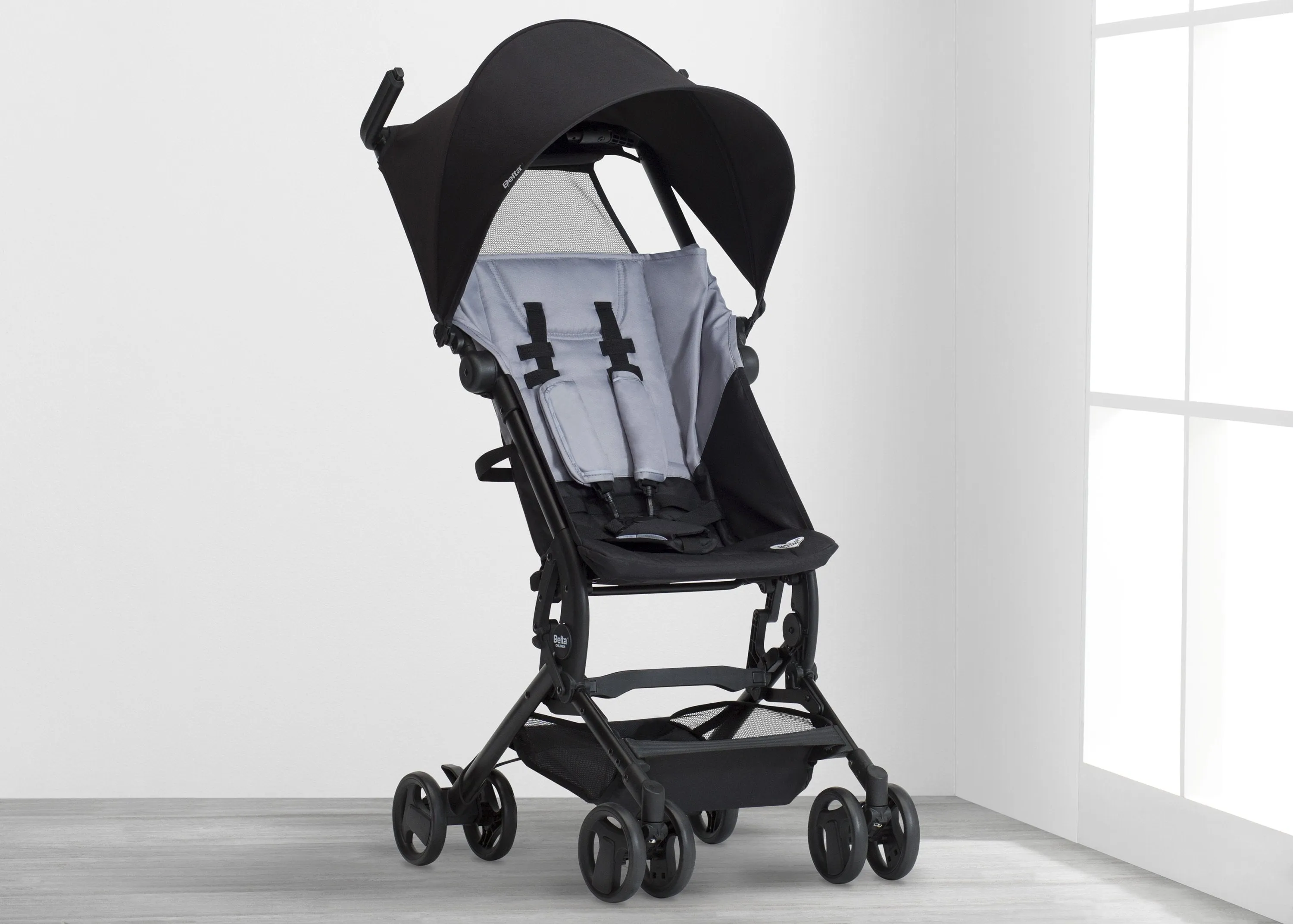 Clutch Plus Travel Stroller with Recline