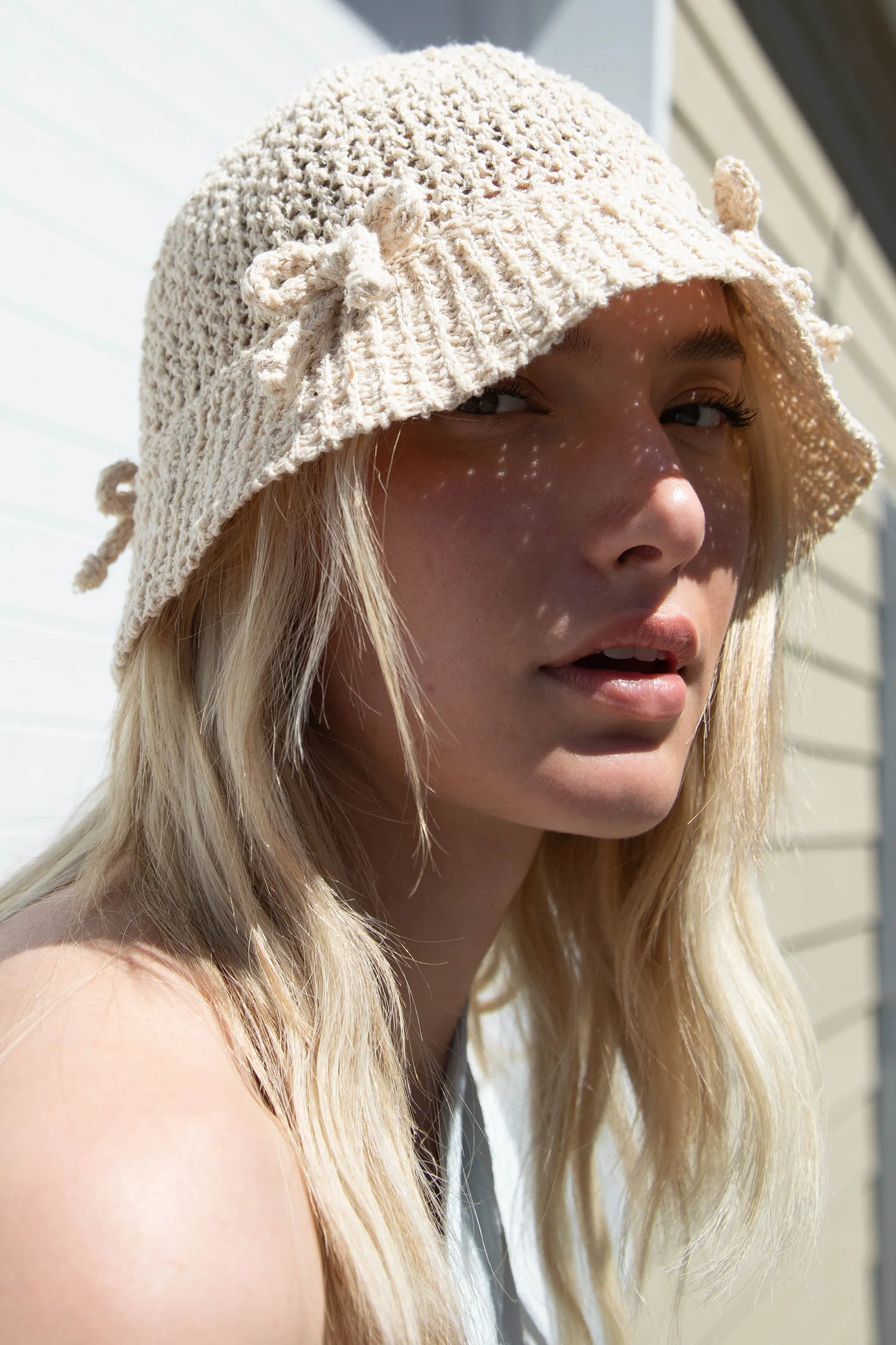 CROCHET BUCKET HAT