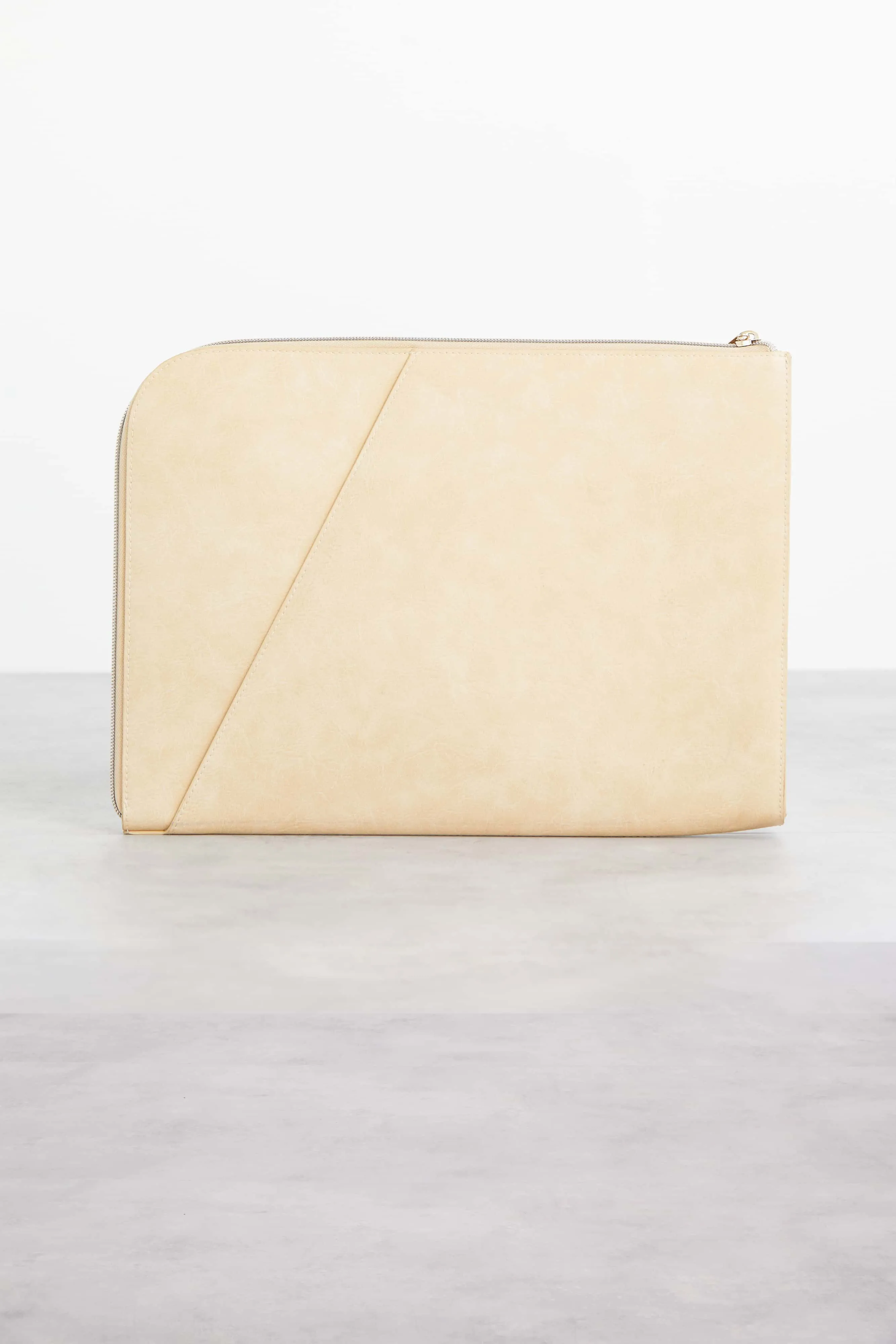 The Laptop Sleeve in Beige